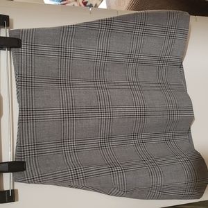 Aritzia Classic Plaid Mini Skirt